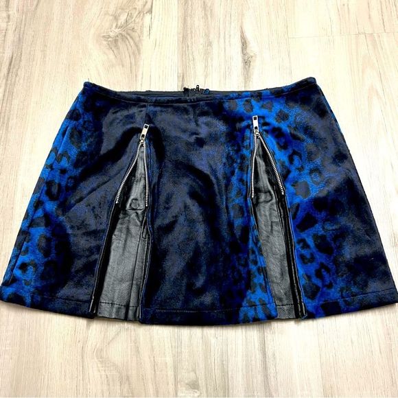 NWT vintage Lip Service blue black faux fur animal print miniskirt sz M zippers